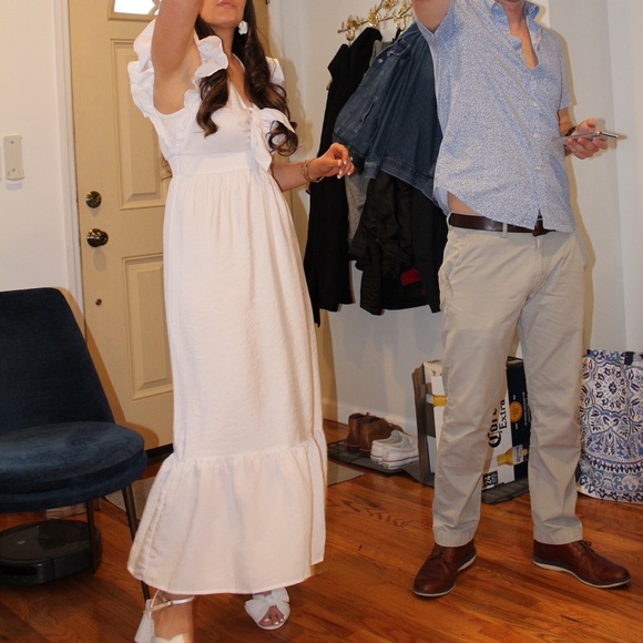 Express Flutter Sleeve Tie Front Midi Poplin Dress - Picture 4 of 5